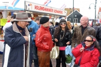 Volendam::Lekker slenteren langs de kade thumb_20100513_053